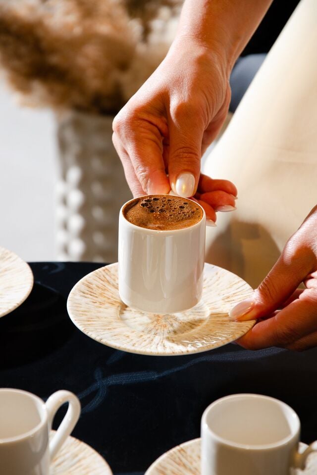 Blur 12 Parça 6 Kişilik Kahve Fincan Takımı 100ml