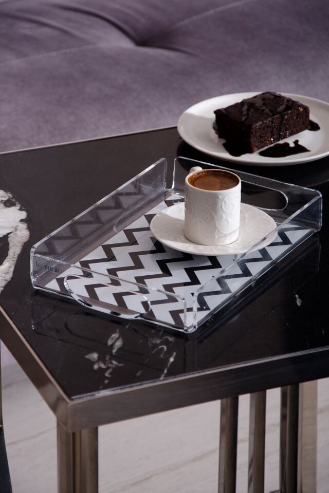 Line Zigzag Pleksi Tepsi S – 26x18 cm